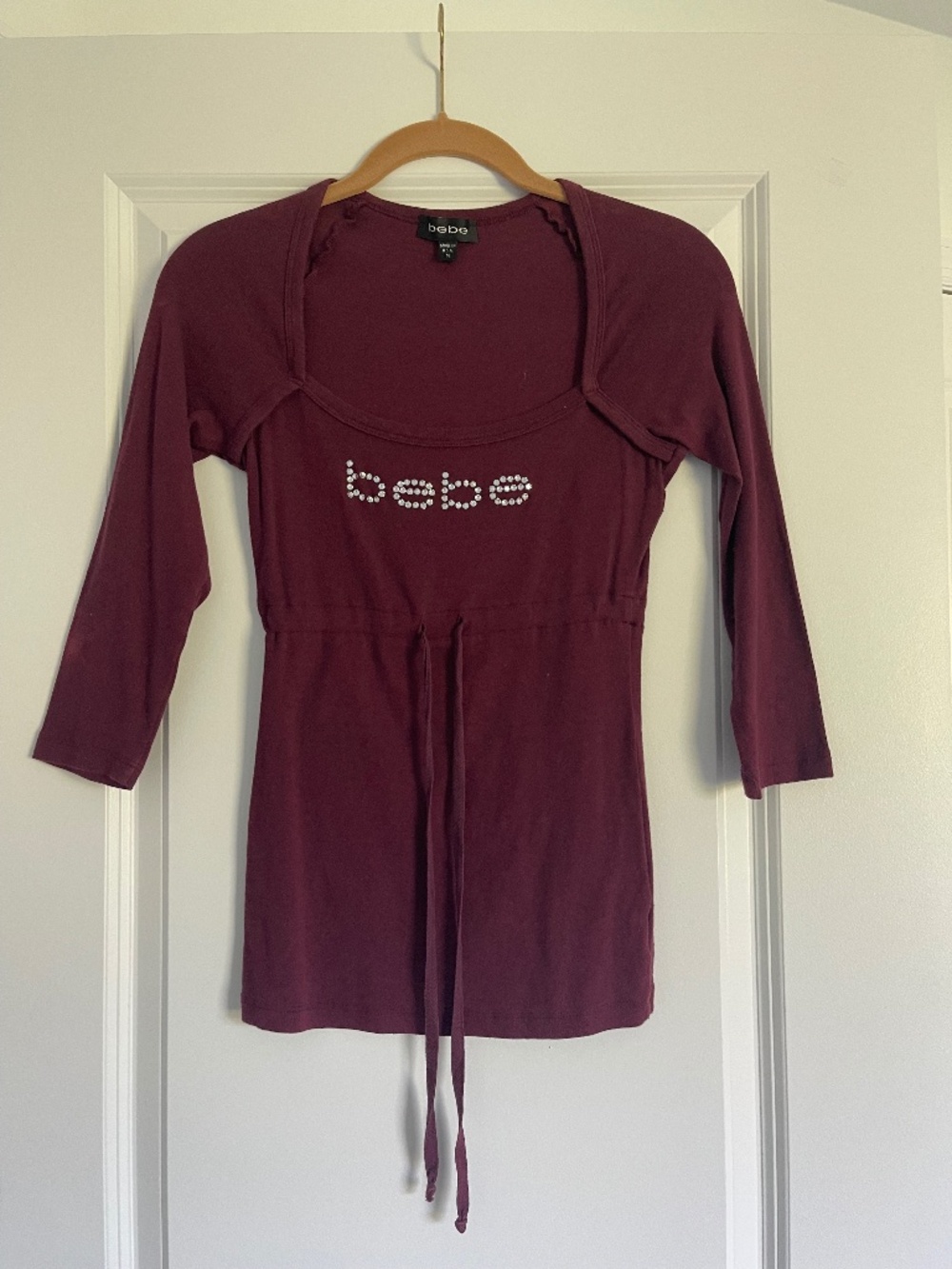 Bebe Vintage Y2K Maroon Top 3/4 Sleeve With Rhinestone Logo Size Medium